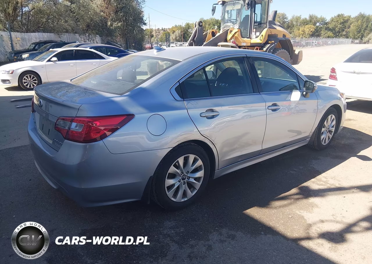 2017 Subaru Legacy 2.5I Premium VIN:4S3BNAH65H3027200 - 4