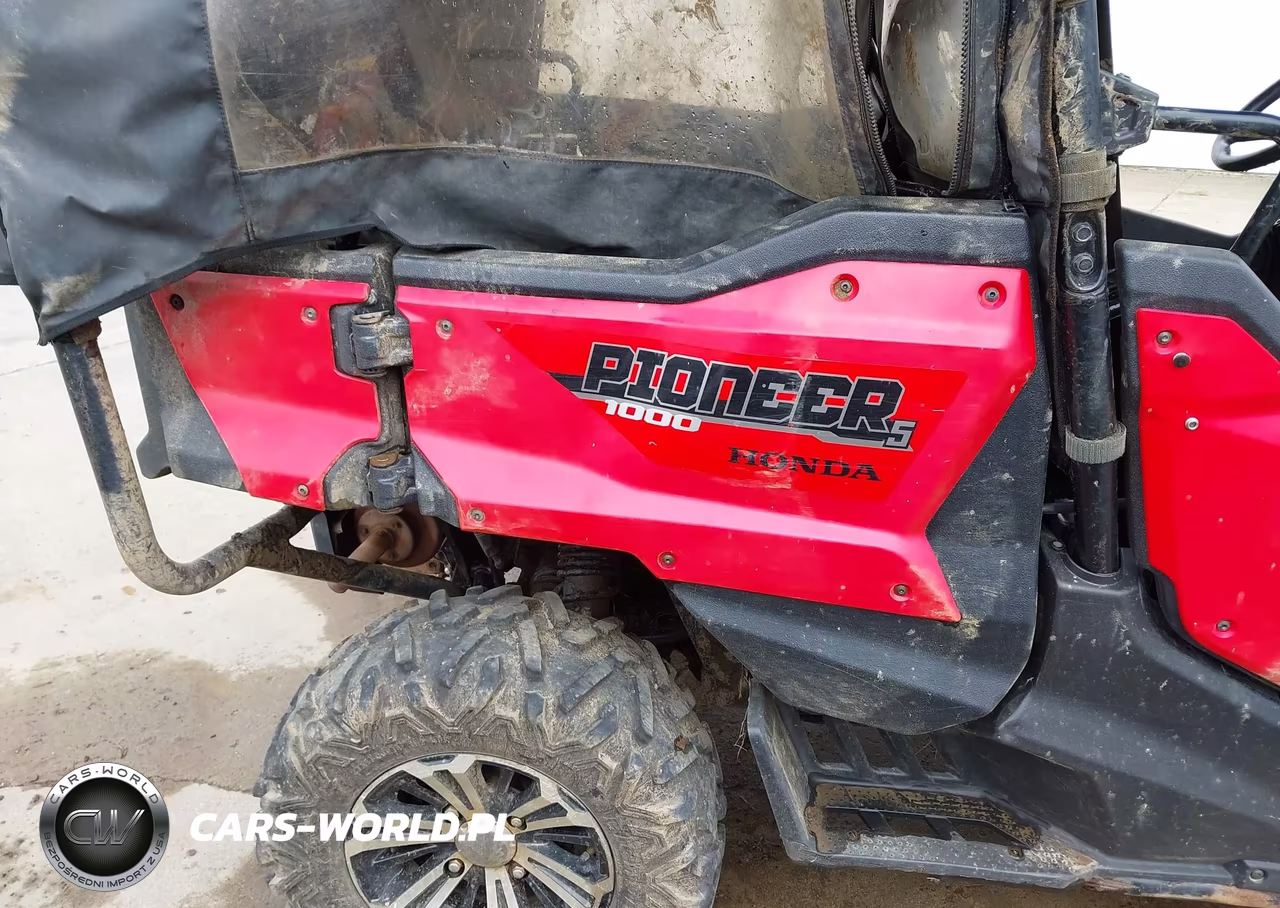 2018 Honda Sxs1000 M5 VIN:1HFVE042XJ4203318 - 16
