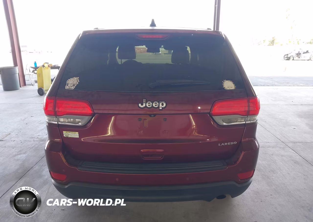 2018 Jeep Grand Cherokee Laredo 4X2 VIN:1C4RJEAG0JC301087 - 16