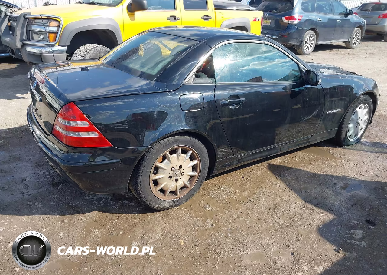 2001 Mercedes-Benz Slk 230 Kompressor VIN:WDBKK49F61F229037 - 4