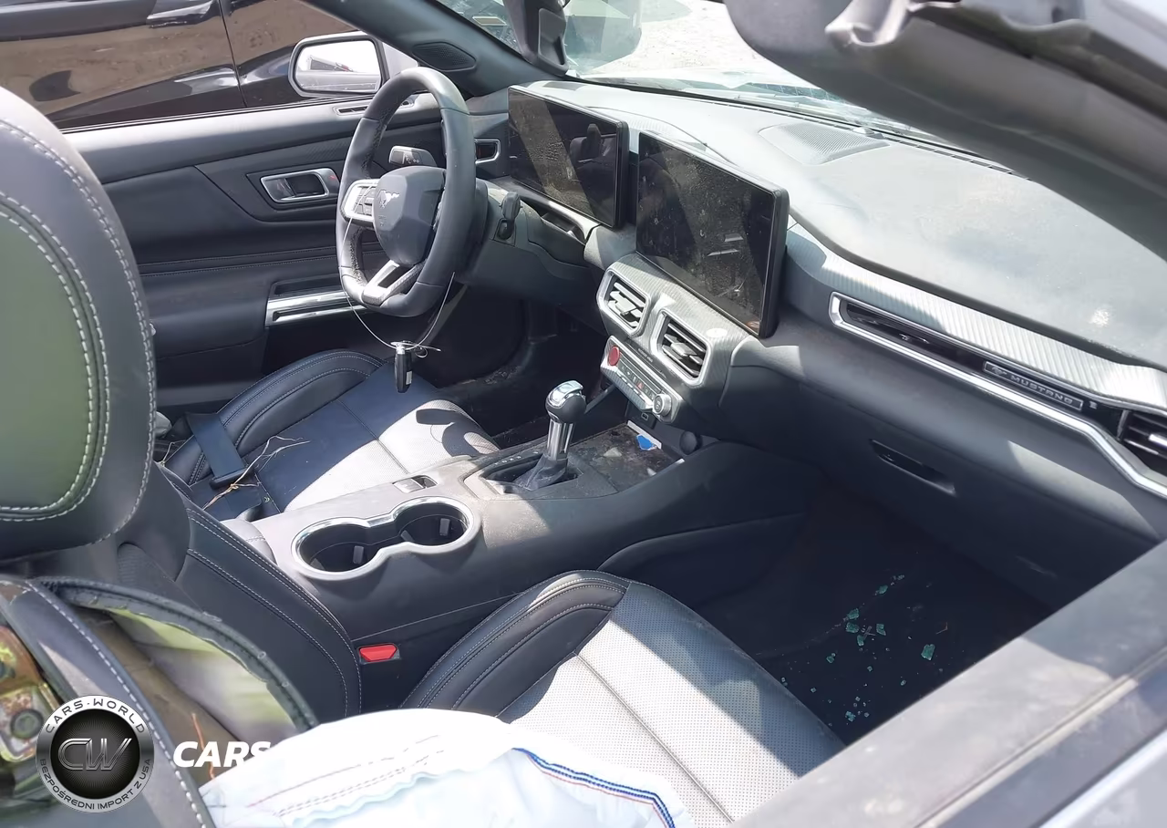 2026 Ford Mustang Ecoboost Premium VIN:1FAGP8UH6T5114865 - 5