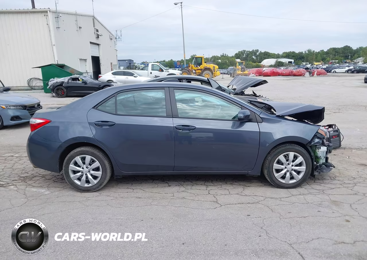 2014 Toyota Corolla Le VIN:5YFBURHE8EP120837 - 13