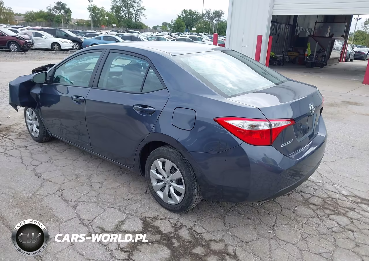 2014 Toyota Corolla Le VIN:5YFBURHE8EP120837 - 3