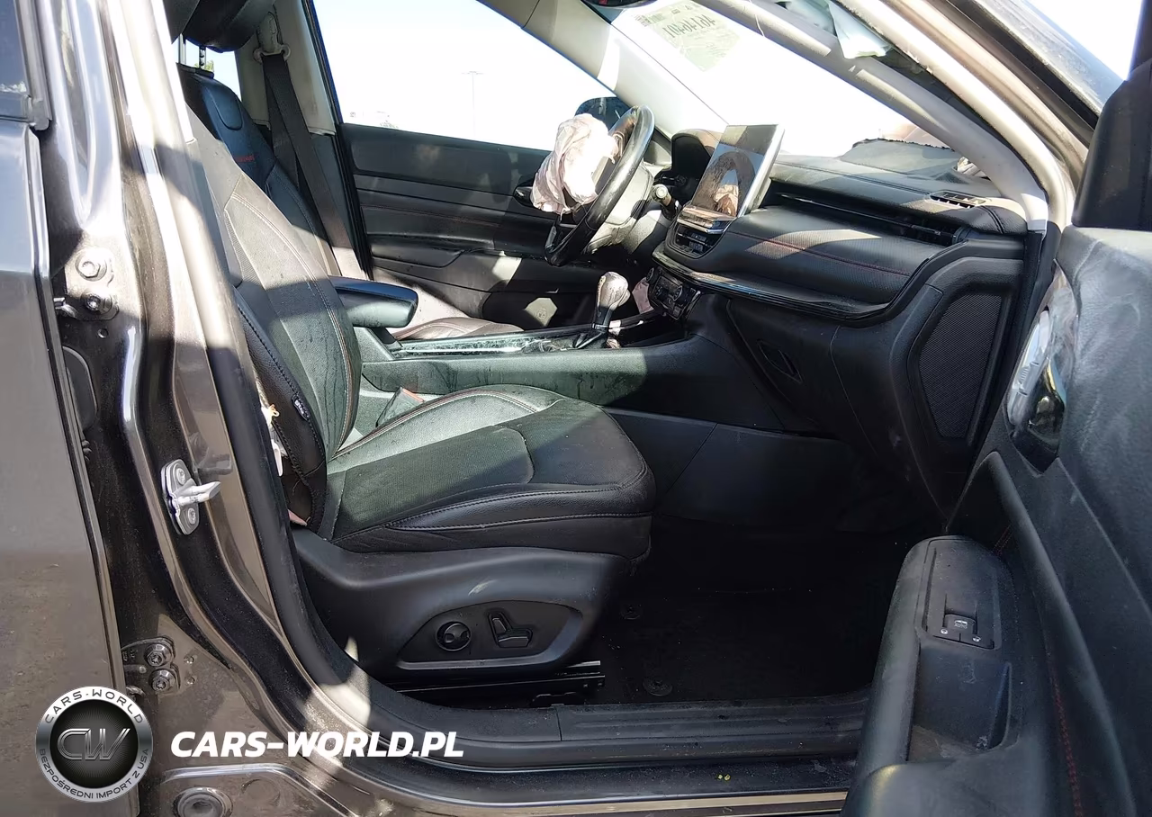 2022 Jeep Compass Trailhawk 4X4 VIN:3C4NJDDB7NT149764 - 5