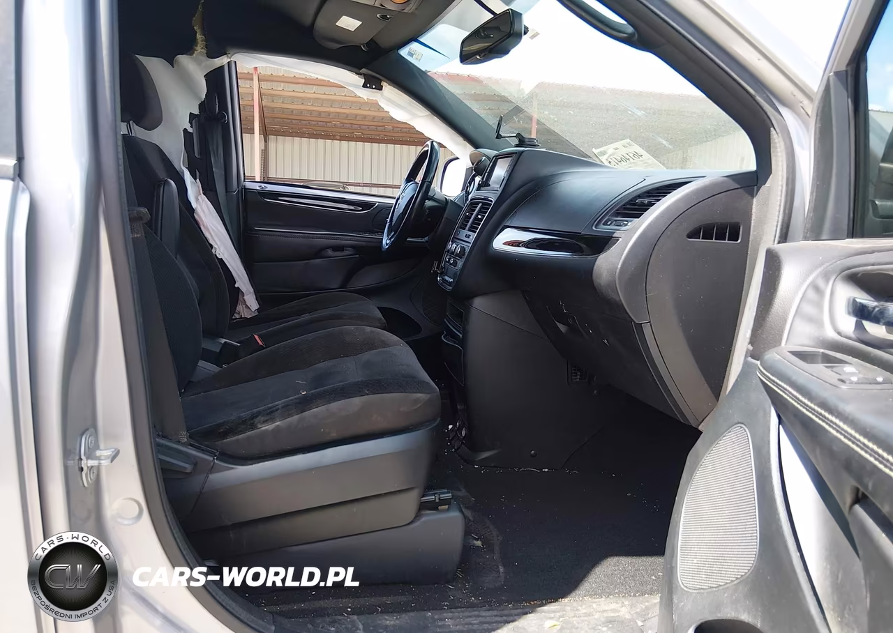 2018 Dodge Grand Caravan Se Plus VIN:2C4RDGBG0JR156531 - 5