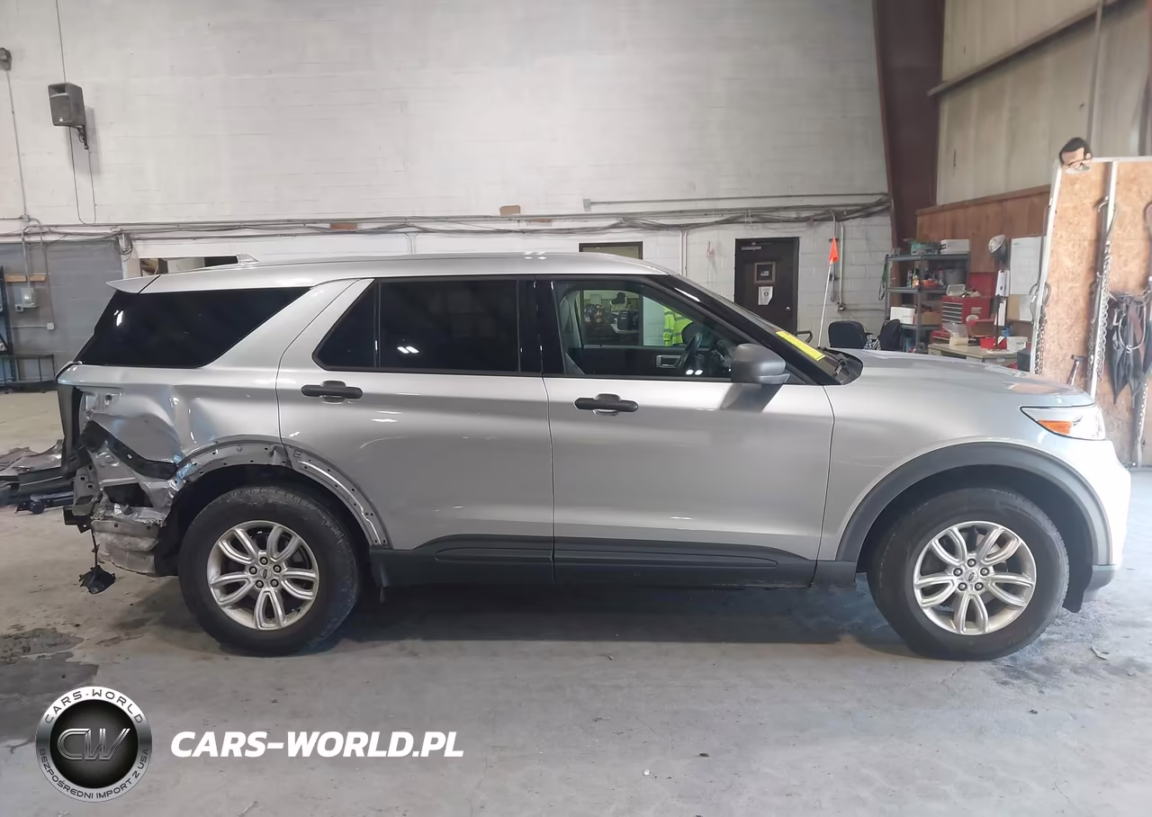 2020 Ford Explorer VIN:1FMSK8BH5LGB70673 - 13