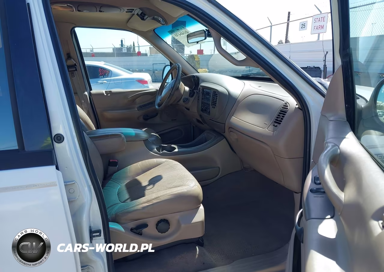 1997 Ford Expedition Eddie Bauer-Xlt VIN:1FMEU17L7VLA98560 - 5