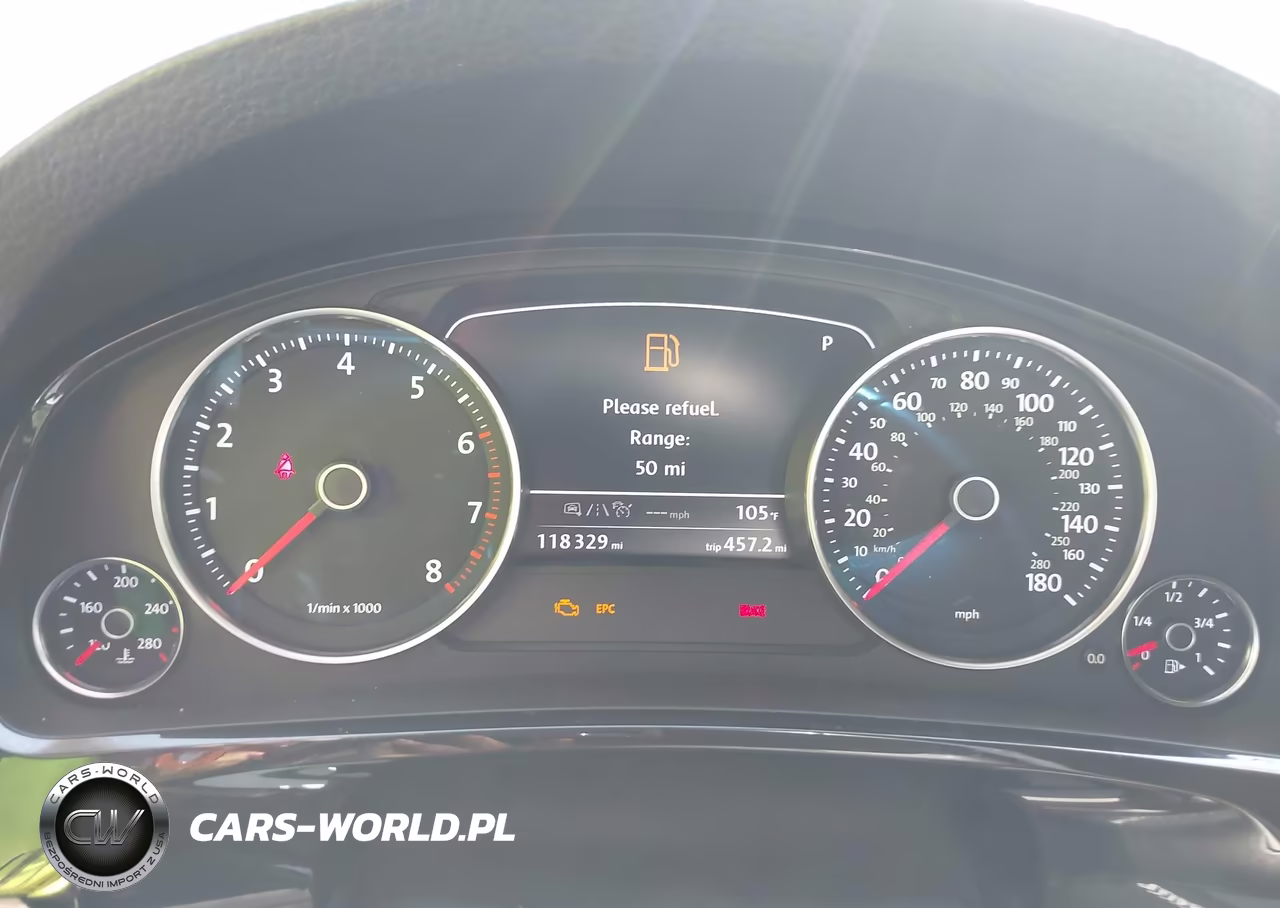 2017 Volkswagen Touareg V6 Wolfsburg Edition VIN:WVGRF7BP3HD003922 - 7
