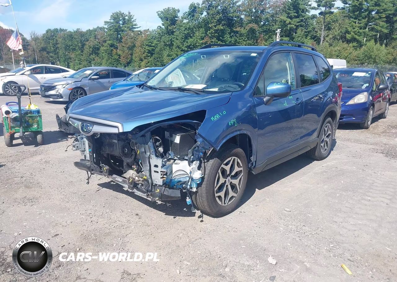 2021 Subaru Forester Premium VIN:JF2SKAJC0MH412154 - 2