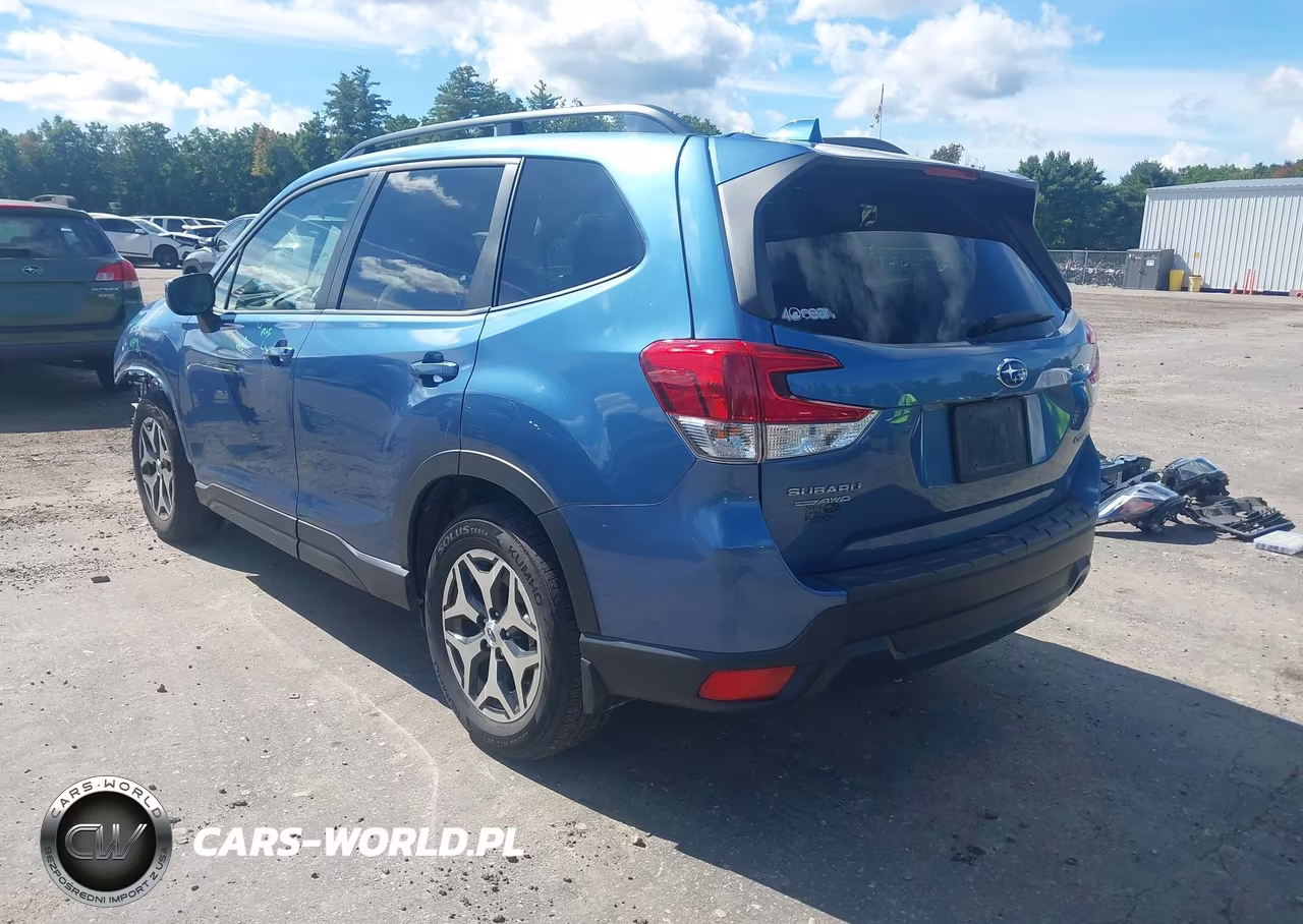 2021 Subaru Forester Premium VIN:JF2SKAJC0MH412154 - 3