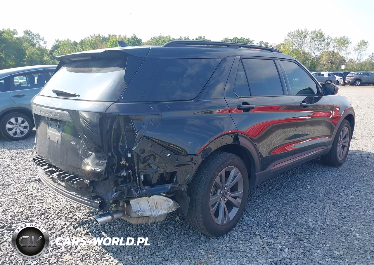 2022 Ford Explorer Xlt VIN:1FMSK8DH1NGB22359 - 6