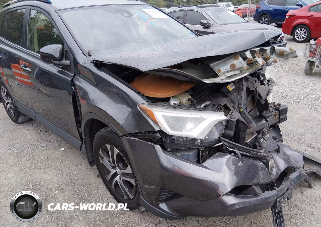 2017 Toyota Rav4 Le VIN:JTMBFREV0HJ136912 - 18