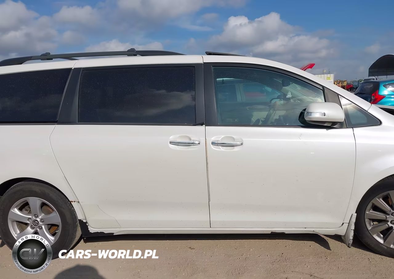2014 Toyota Sienna Limited V6 7 Passenger VIN:5TDYK3DC8ES468663 - 14