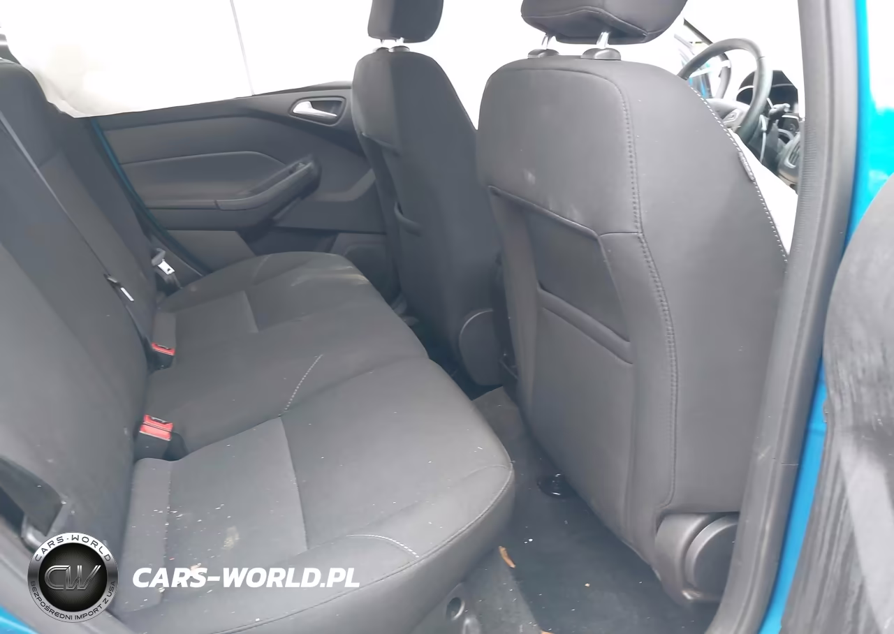 2016 Ford Focus Se VIN:1FADP3K21GL253968 - 8