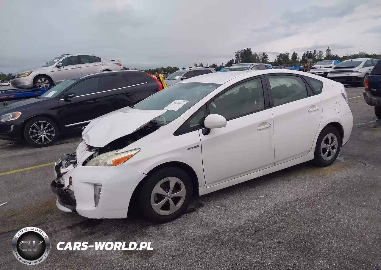 2013 Toyota Prius Two VIN:JTDKN3DU7D1620160 - 2
