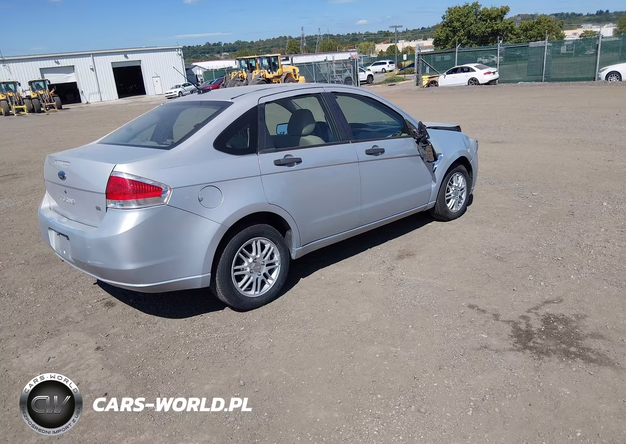 2008 Ford Focus Se-Ses VIN:1FAHP35N08W117516 - 4