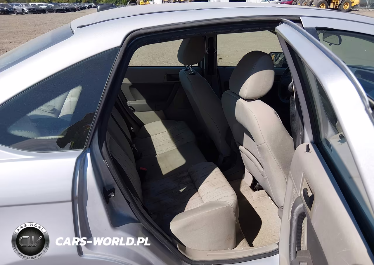 2008 Ford Focus Se-Ses VIN:1FAHP35N08W117516 - 8