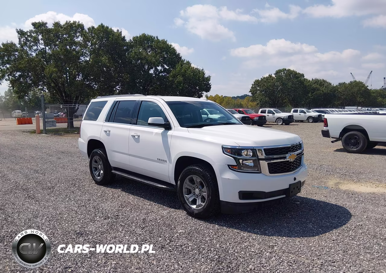2018 Chevrolet Tahoe Ls – zdjęcie 1 z 17