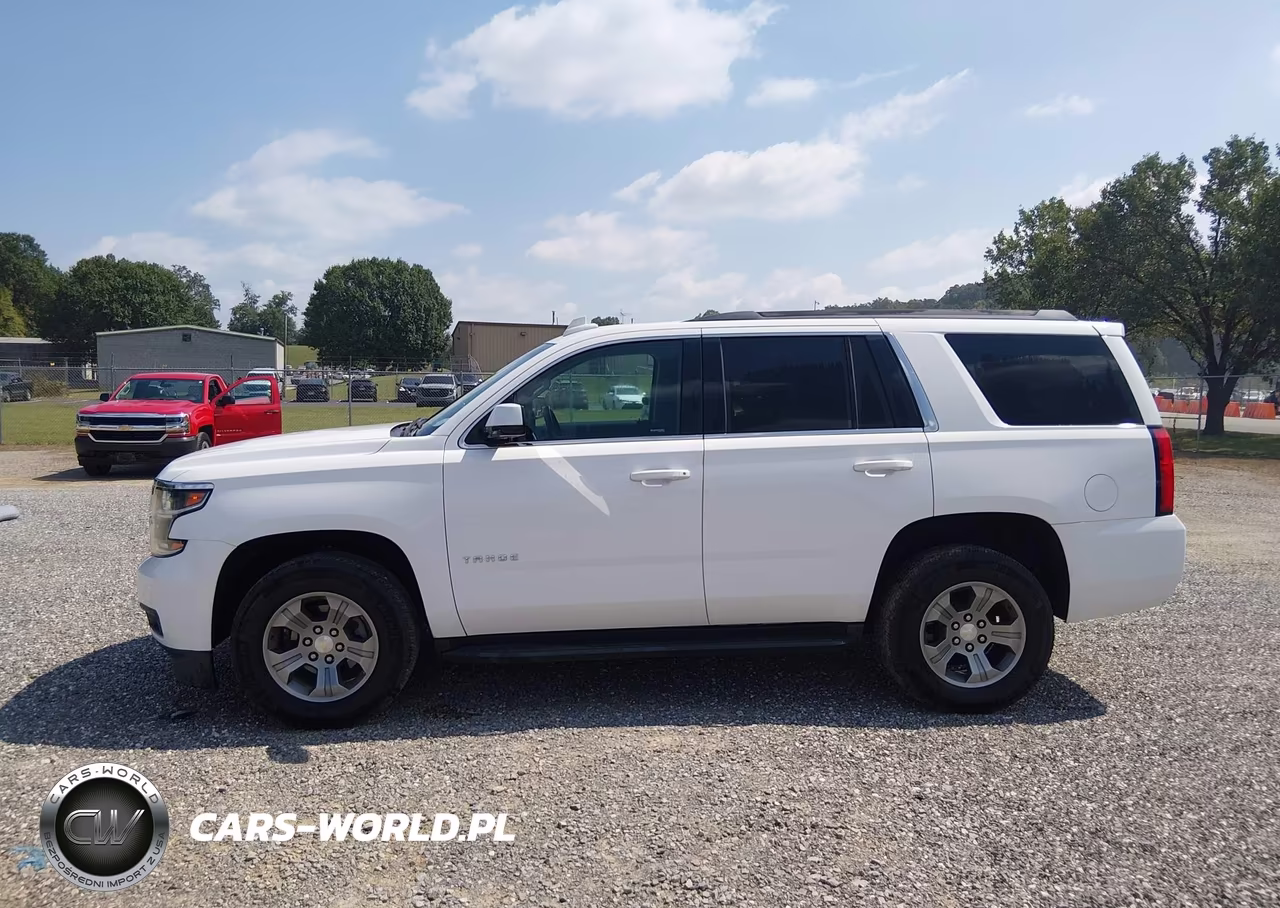 2018 Chevrolet Tahoe Ls VIN:1GNSKAEC2JR336491 - 15