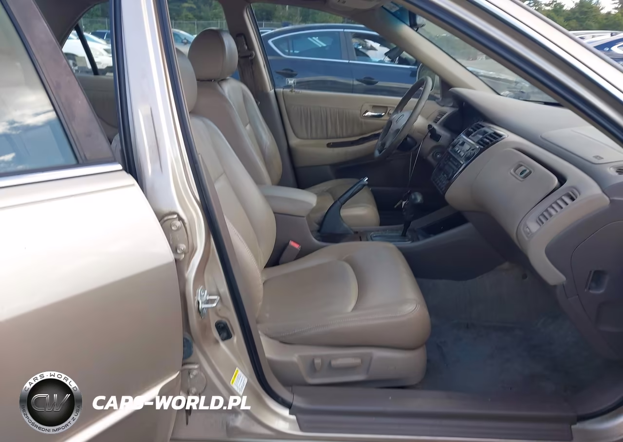 2001 Honda Accord 3.0 Ex VIN:1HGCG16551A011218 - 5