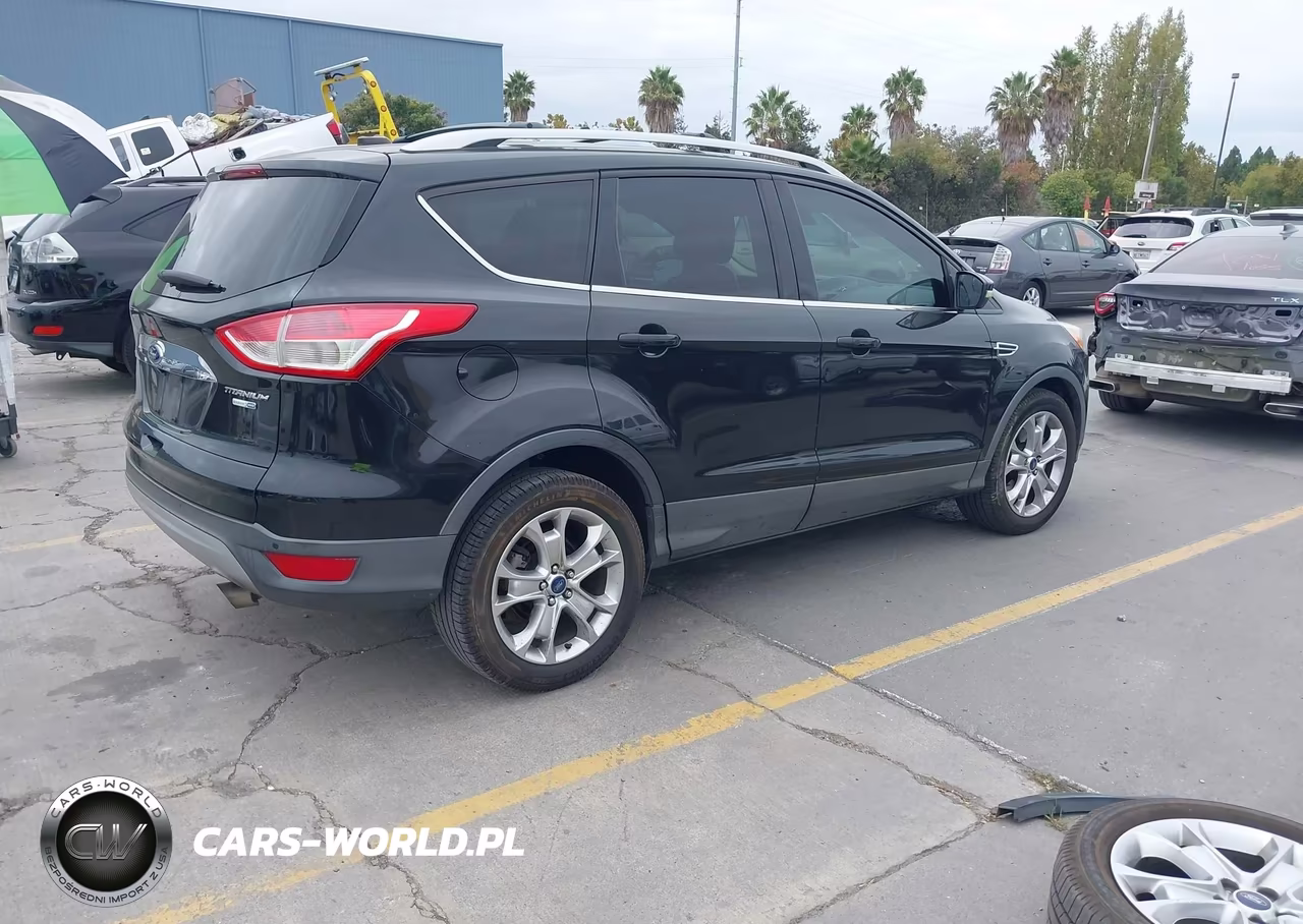 2014 Ford Escape Titanium VIN:1FMCU9J96EUA22616 - 4
