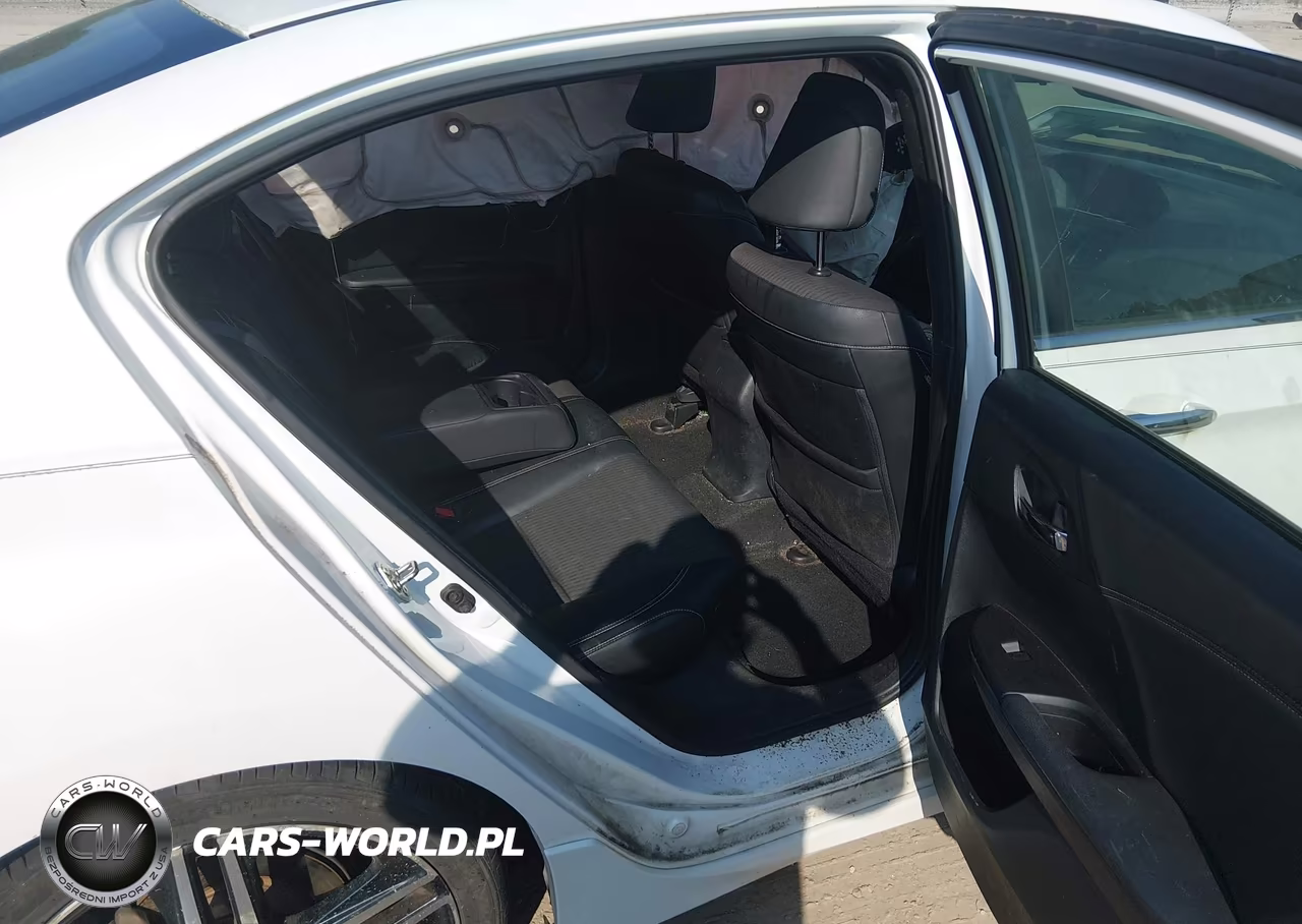 2016 Honda Accord Sport VIN:1HGCR2F51GA085888 - 8