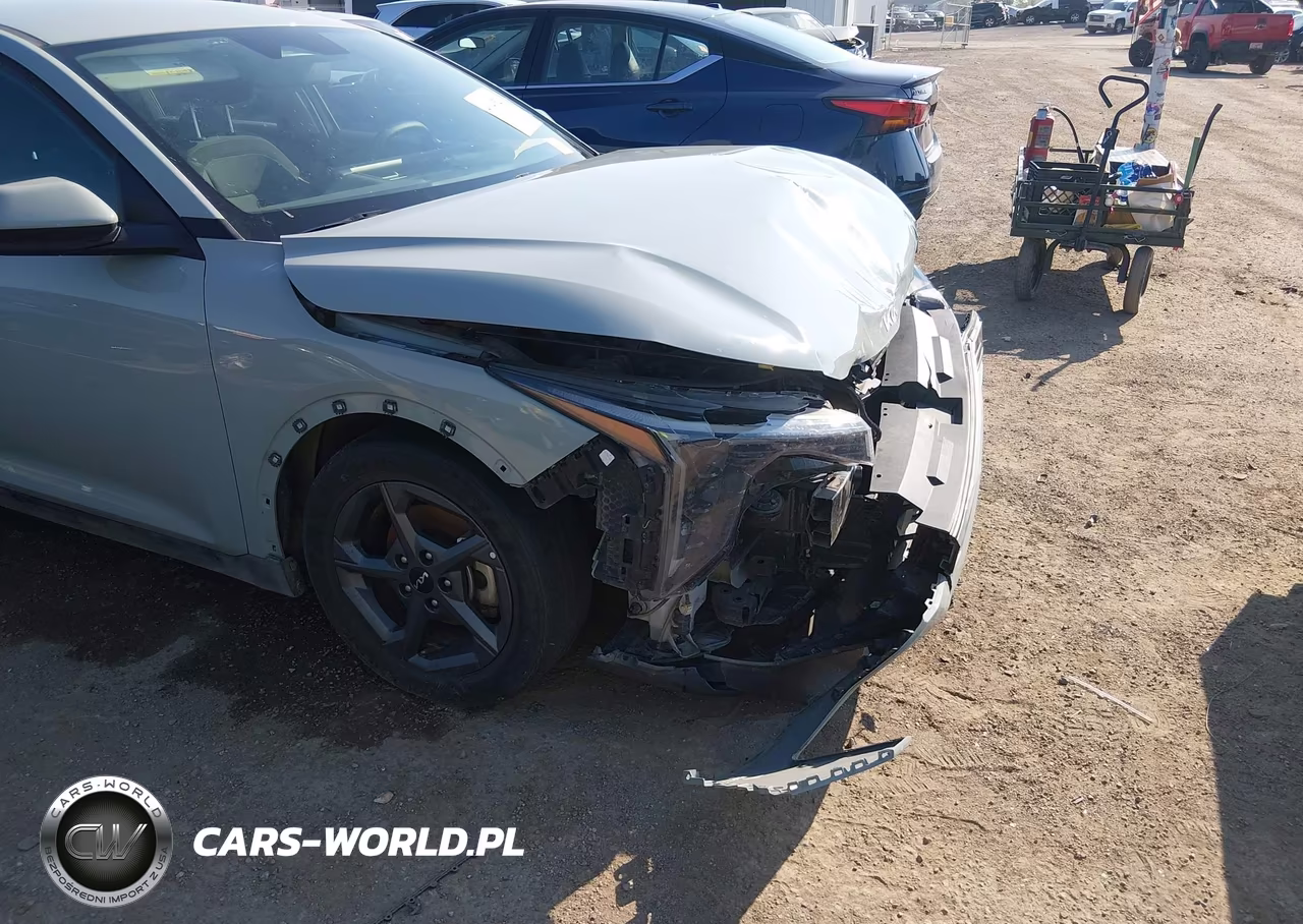 2025 Kia K4 Lxs VIN:3KPFT4DE4SE009115 - 20