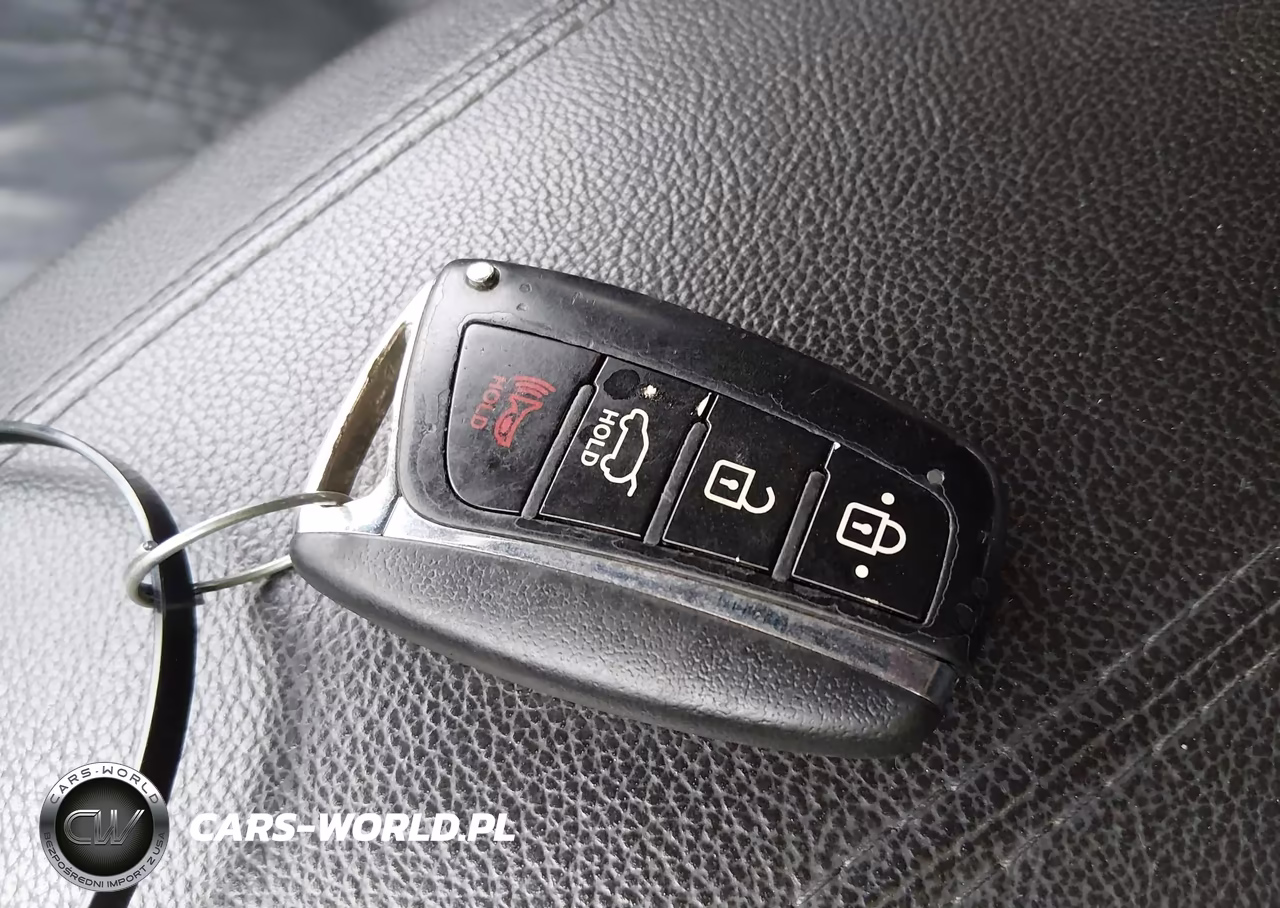 2013 Hyundai Santa Fe Sport 2.0T VIN:5XYZU3LA2DG118648 - 11