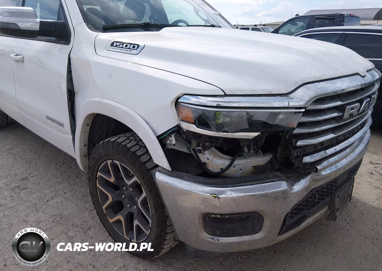 2026 Ram 1500 Laramie VIN:1C6SRFJP6TN309810 - 6