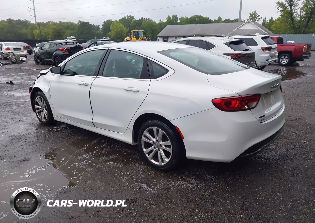 2015 Chrysler 200 Limited VIN:1C3CCCAB6FN571059 - 3