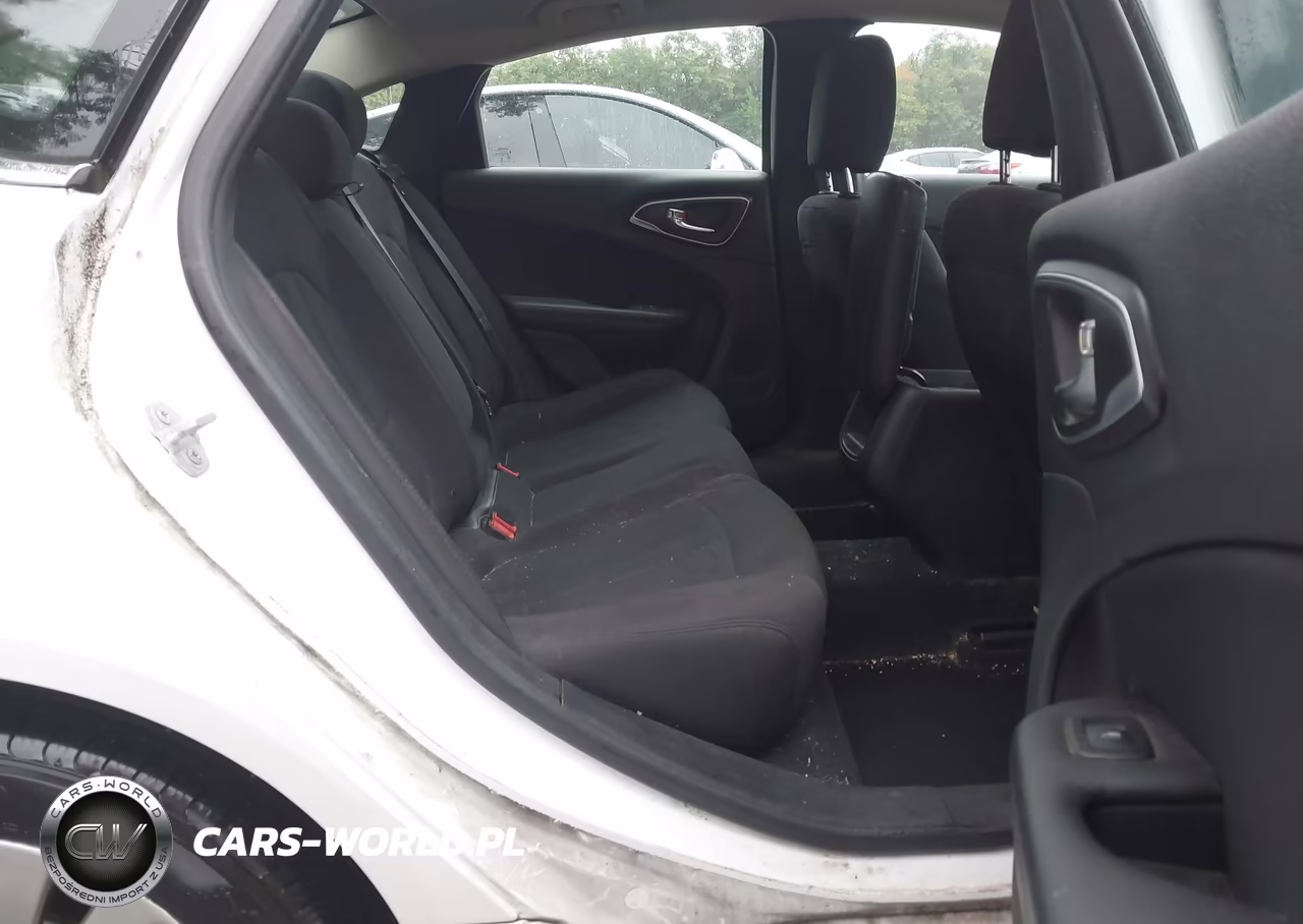 2015 Chrysler 200 Limited VIN:1C3CCCAB6FN571059 - 8