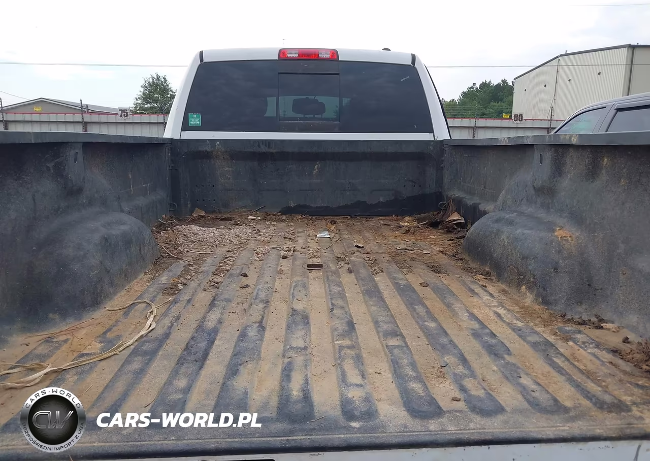 2011 Ram Ram 3500 Laramie VIN:3D73Y4CL5BG583639 - 6