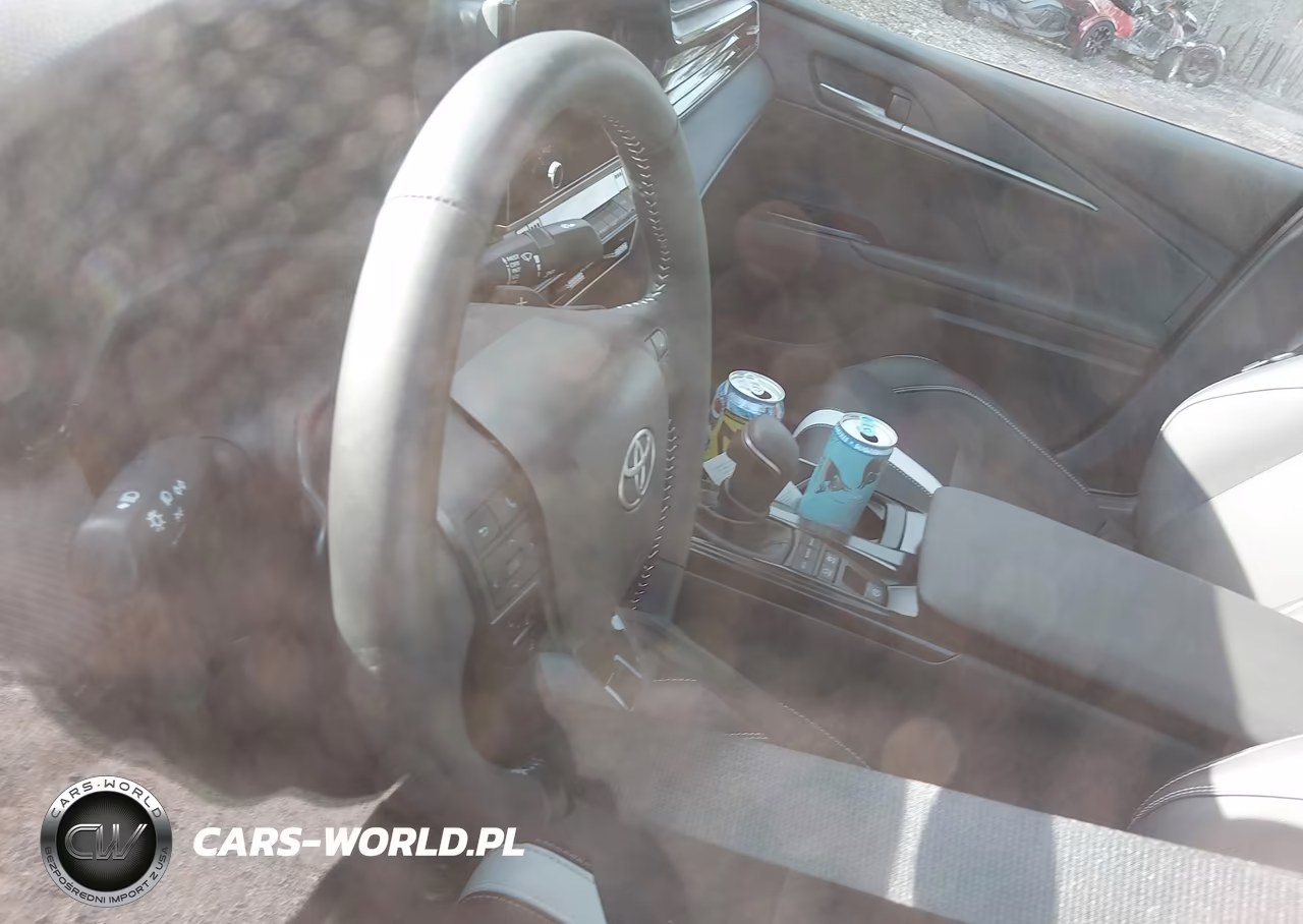 2026 Toyota Camry Se VIN:4T1DAACK6TU326587 - 14