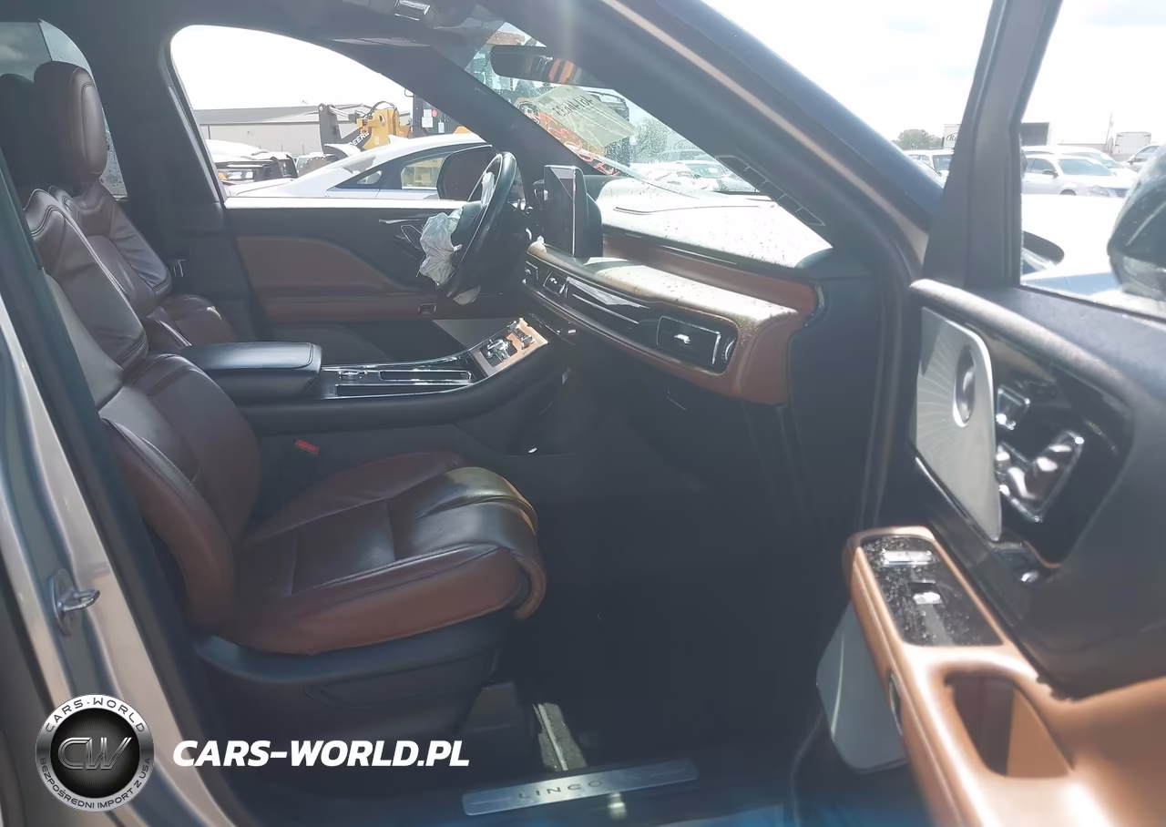 2020 Lincoln Aviator Reserve VIN:5LM5J7WC5LGL23817 - 5