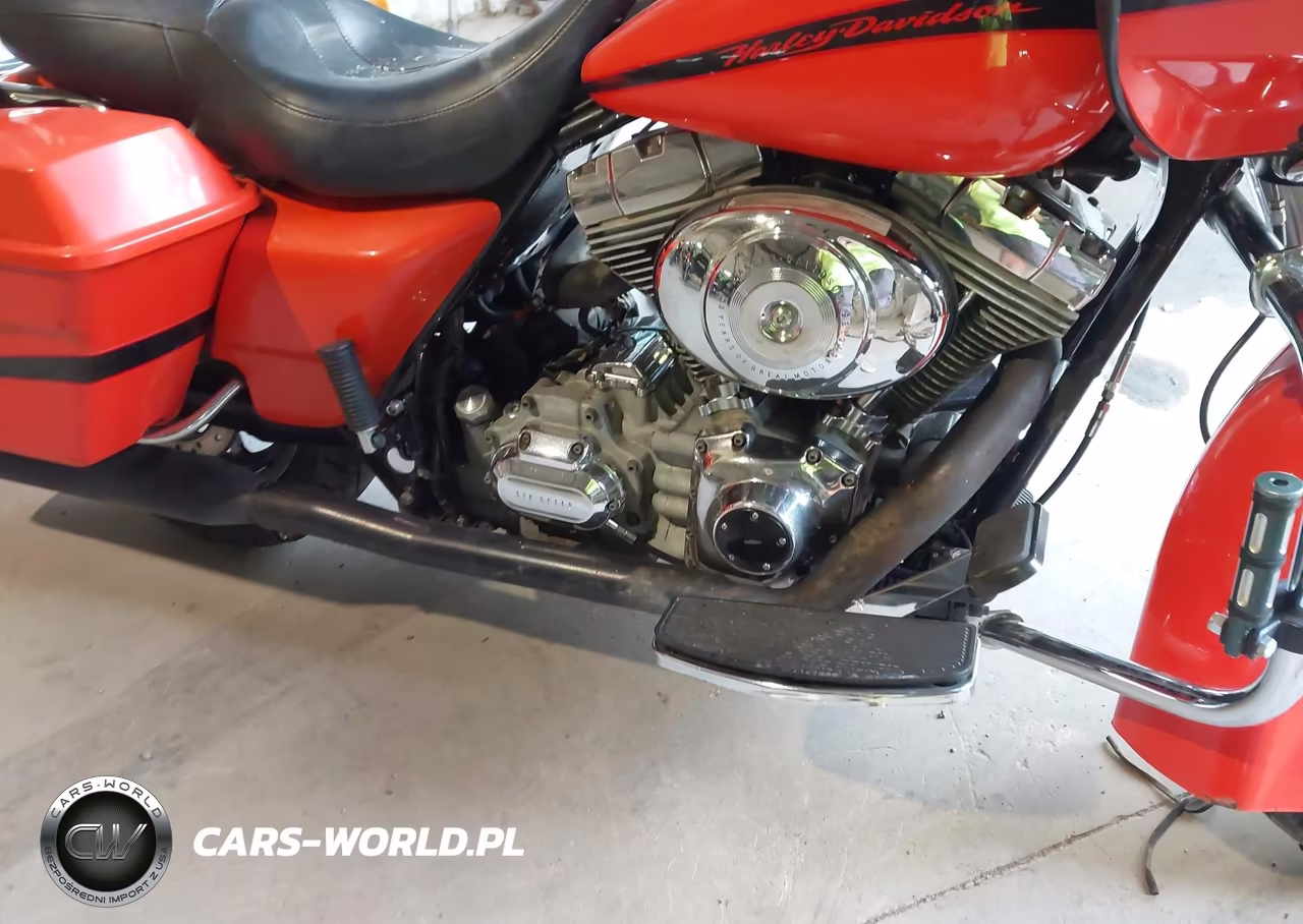 2007 Harley-Davidson Flhx VIN:1HD1KB4127Y658037 - 8