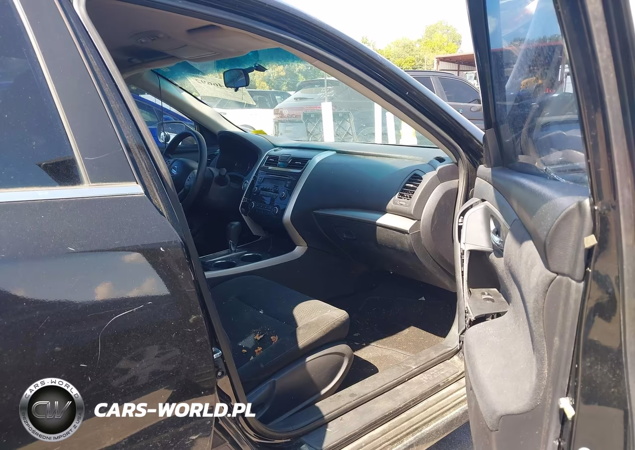 2015 Nissan Altima 2.5 S VIN:1N4AL3APXFC186006 - 5