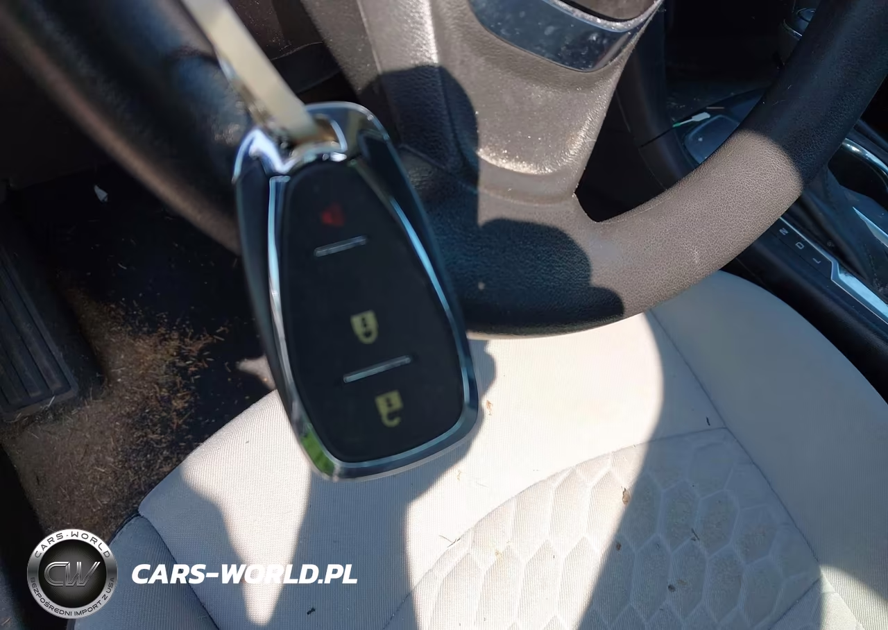 2018 Chevrolet Equinox Ls VIN:2GNAXHEV9J6179576 - 11