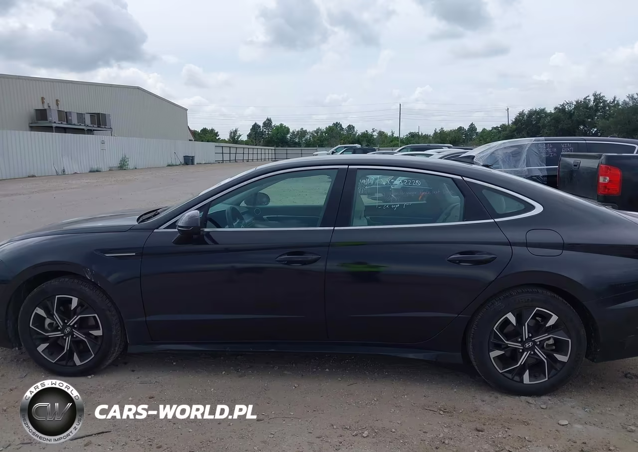 2025 Hyundai Sonata Sel VIN:KMHL64JA0SA502090 - 14
