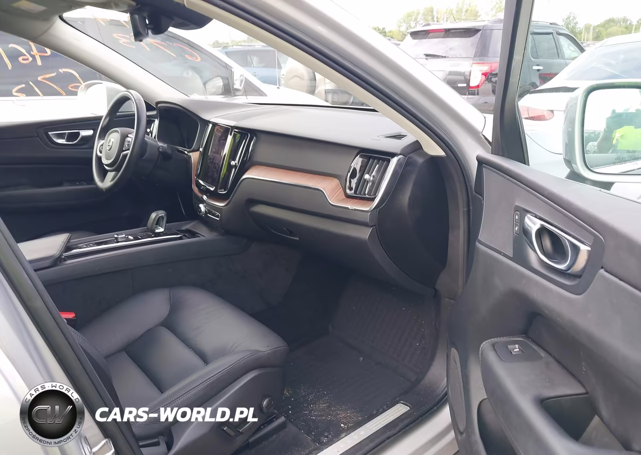 2023 Volvo Xc60 B5 Plus Bright Theme VIN:YV4L12RN2P1332740 - 5