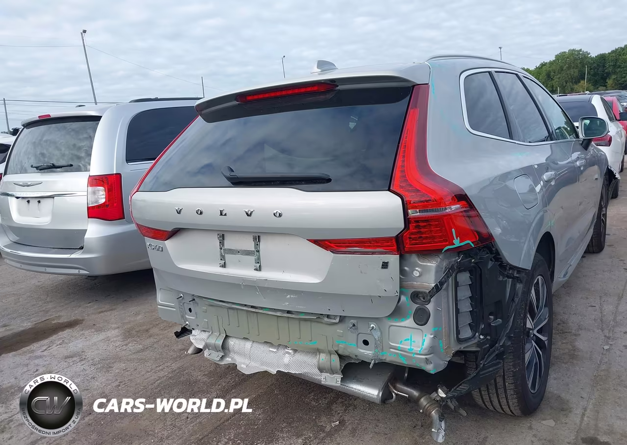 2023 Volvo Xc60 B5 Plus Bright Theme VIN:YV4L12RN2P1332740 - 6