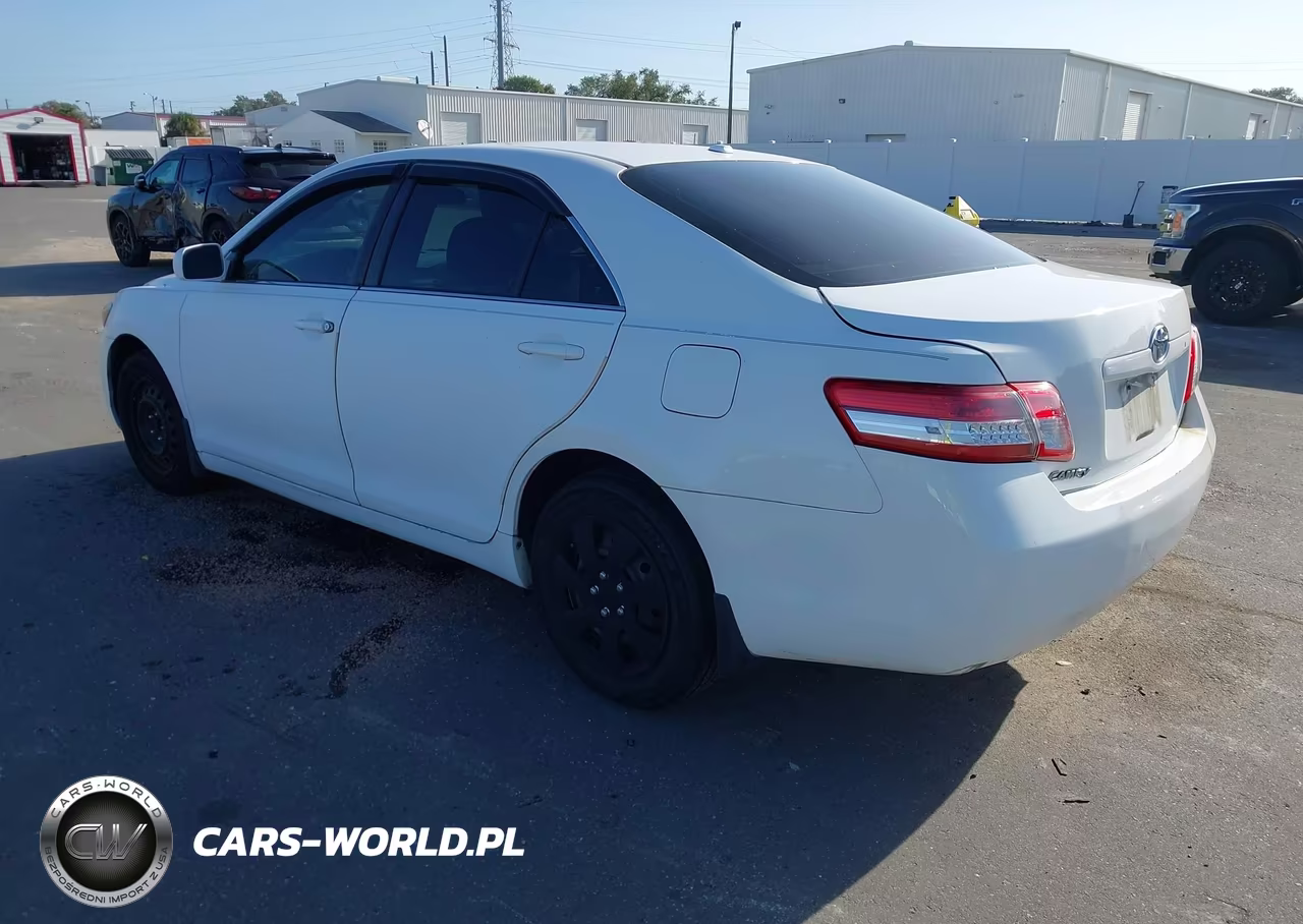 2011 Toyota Camry VIN:4T1BF3EK5BU694579 - 3