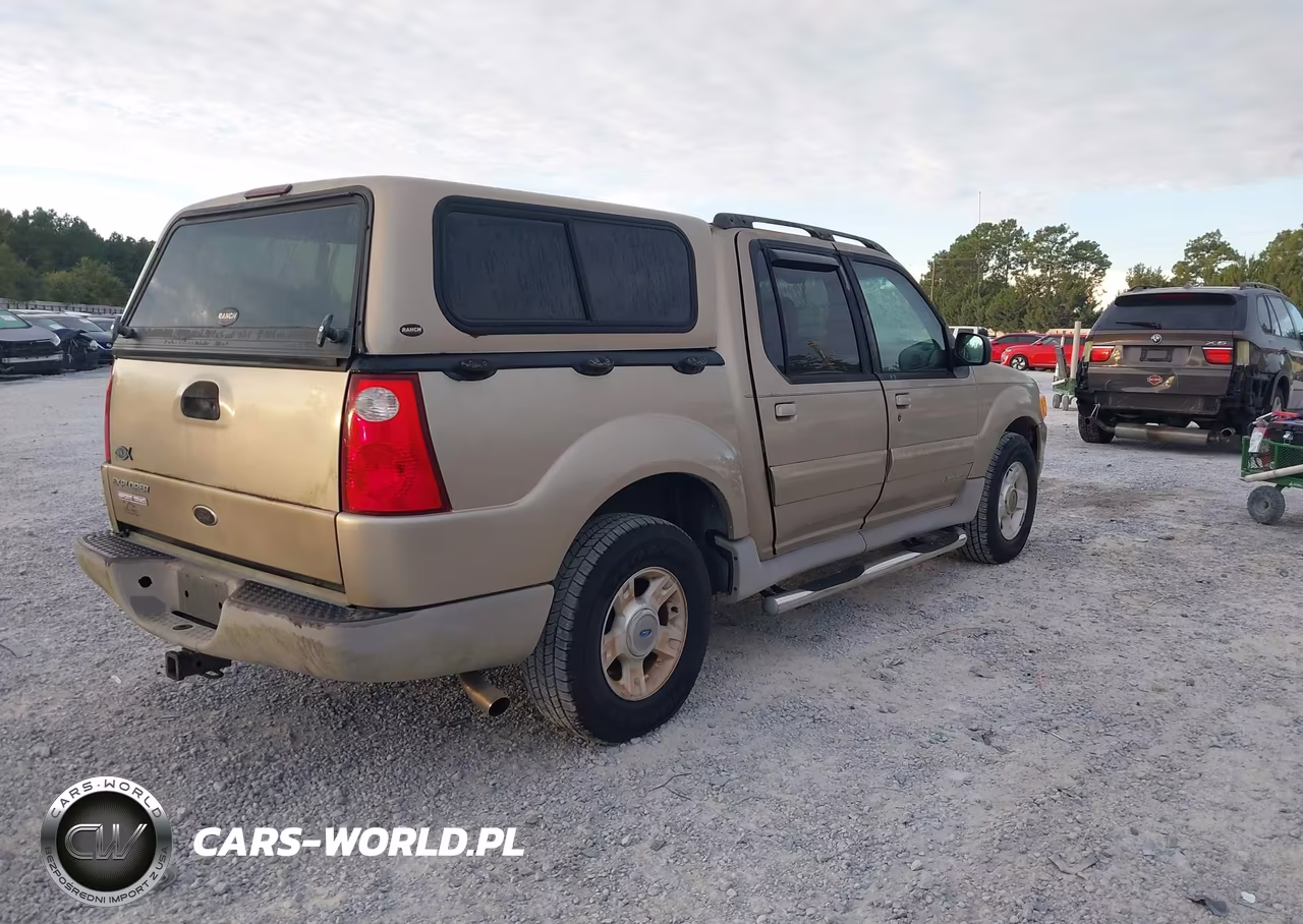 2002 Ford Explorer Sport Trac VIN:1FMZU67E72UC99607 - 4