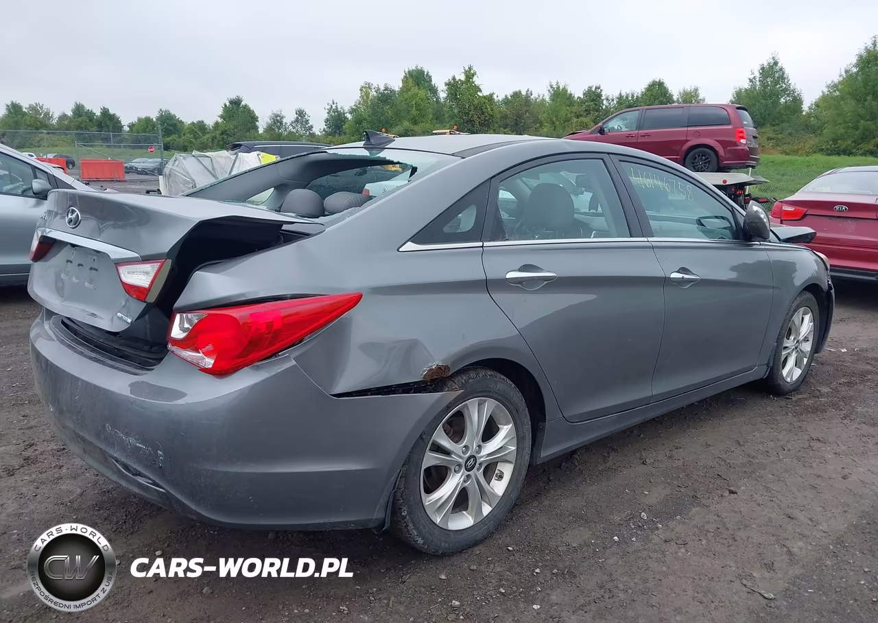 2013 Hyundai Sonata Limited VIN:5NPEC4AC5DH713546 - 4
