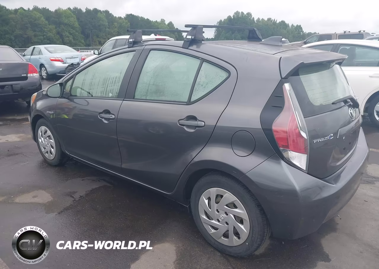 2016 Toyota Prius C Two VIN:JTDKDTB3XG1130992 - 3