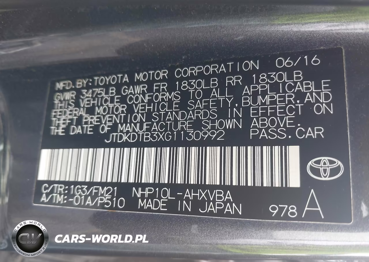 2016 Toyota Prius C Two VIN:JTDKDTB3XG1130992 - 9