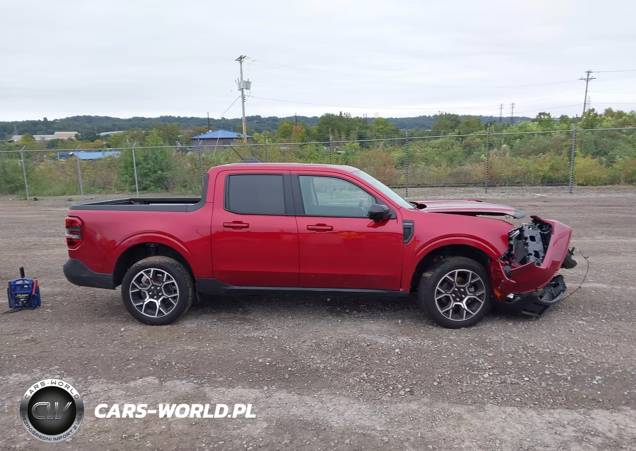 2025 Ford Maverick Lariat VIN:3FTTW8SA4SRB42337 - 14