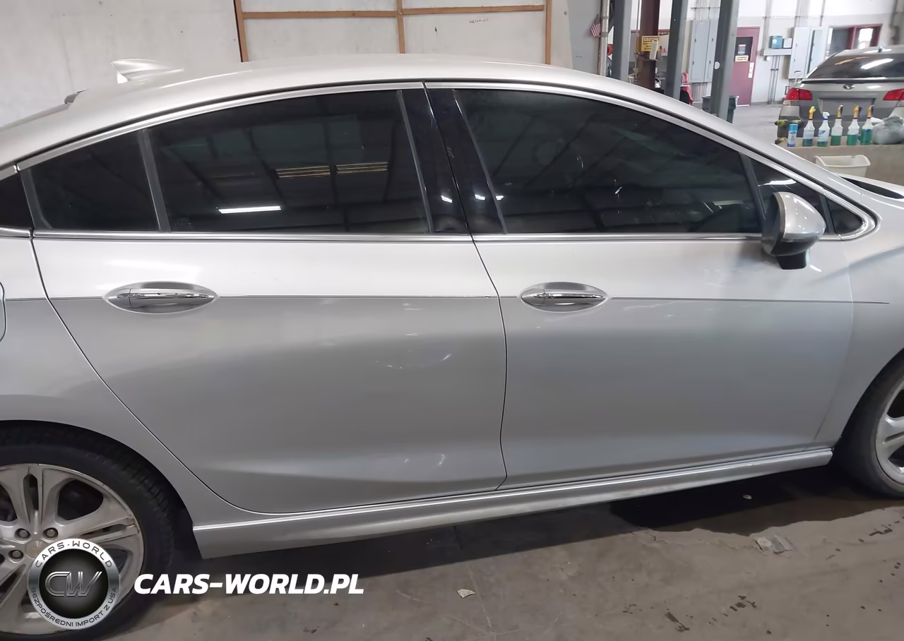 2016 Chevrolet Cruze Premier Auto VIN:1G1BG5SM7G7290300 - 13