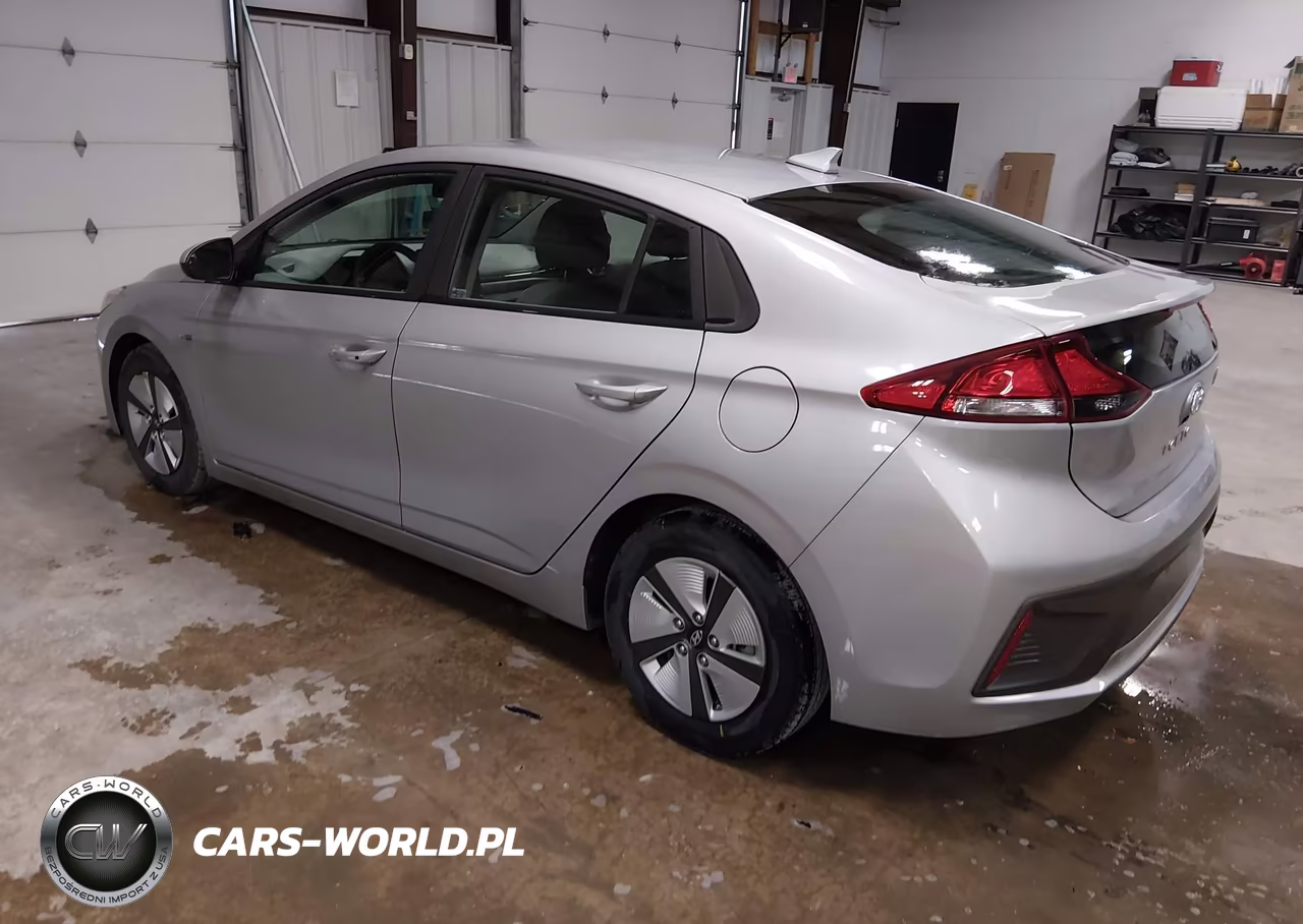 2020 Hyundai Ioniq Hybrid Blue VIN:KMHC65LC9LU220681 - 3