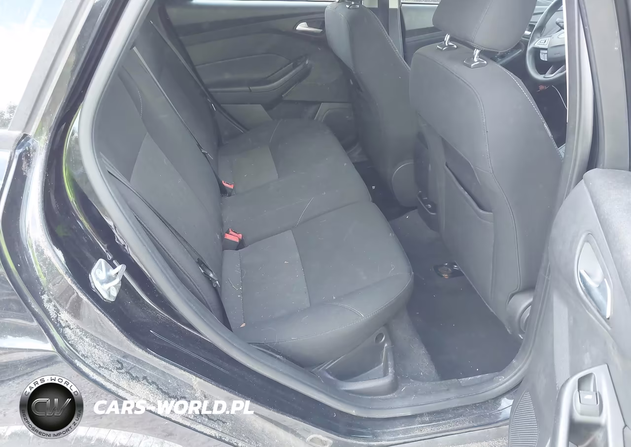 2016 Ford Focus Se VIN:1FADP3KE9GL401861 - 8