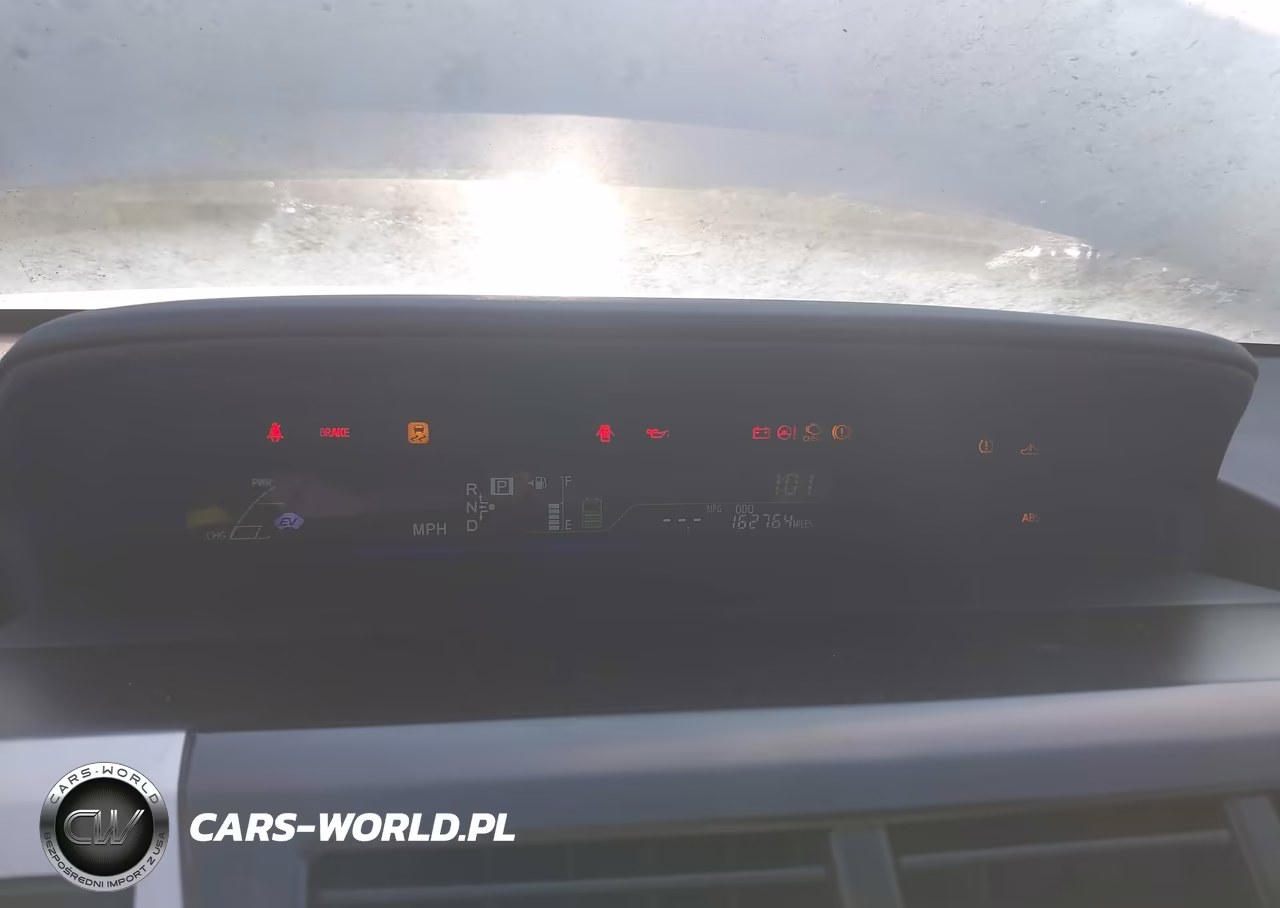 2012 Toyota Prius V Three VIN:JTDZN3EU8C3154755 - 7